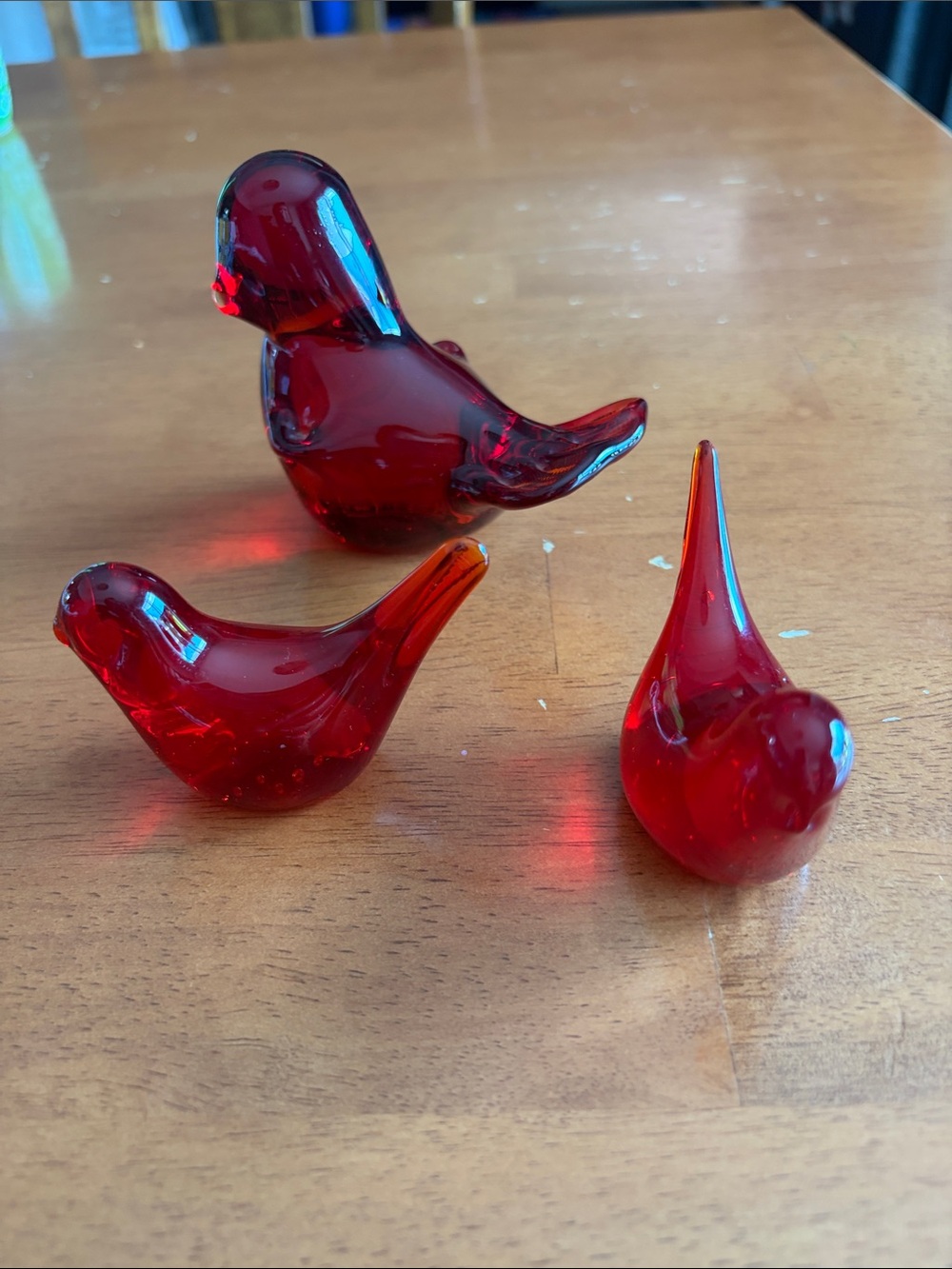 Red Glass Bird Figurines - Set of 3 - Picture 3 of 4
